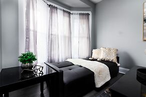 Cozy 1 bedroom Apartment Sleeps 4