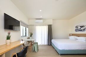 Villaggio Mare Suites