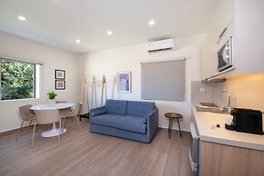 Villaggio Mare Suites