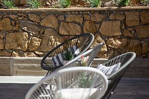 Villaggio Mare Suites