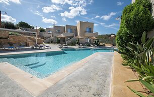 Villaggio Mare Suites