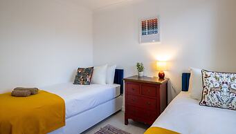 Spacious 4-br Cambridge House, Free Parking