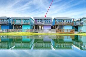 Purple Pelican by Avantstay Waterfront Oasis