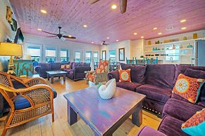 Purple Pelican by Avantstay Waterfront Oasis