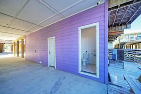 Purple Pelican by Avantstay Waterfront Oasis