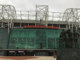 1B Steps to Uni & Stadium - Wi-fi, Brekie, Netfilx