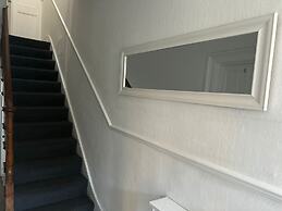 Balham Double Deluxe Room 4