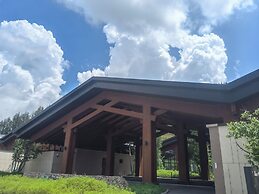 Oakwood Suites Chongli