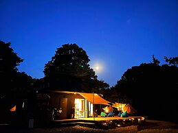 COUSCOUS Glamping Manazuru