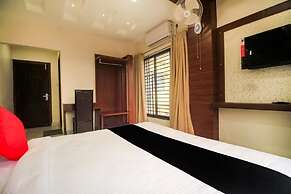 Hotel Grand Palace and Banquet