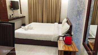 Hotel Grand Palace and Banquet