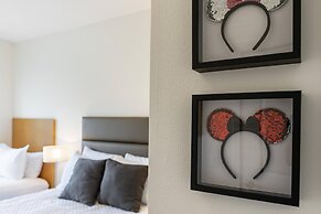 Private Hot Tub 3-bedroom 8 Miles From Disney