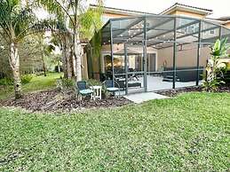 Private Hot Tub 3-bedroom 8 Miles From Disney