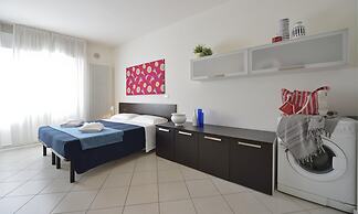 Mina 1 in Gabicce Mare