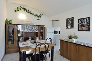 Trilo Mina 4 in Gabicce Mare