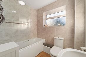 Monkstone Court - Close to Village and Beach