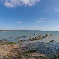 Monkstone Court - Close to Village and Beach