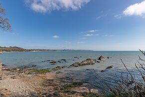 Monkstone Court - Close to Village and Beach