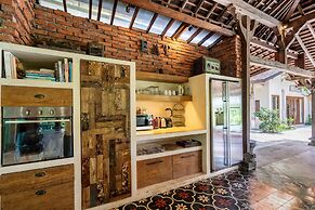 Aalaya Villa by Betterplace