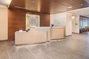NEW - Fairfield Inn & Suites by Marriott Orlando at Millenia