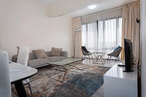 Kika Des Suites