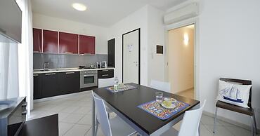 Bilocale con Balcone Mina 6