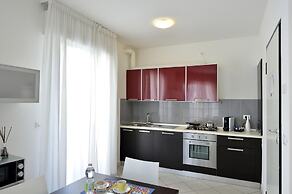 Bilocale con Balcone Mina 6