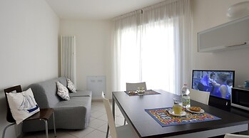 Bilocale con Balcone Mina 6