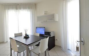 Bilocale con Balcone Mina 6