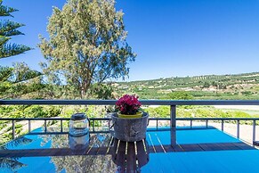Crete Getaway 3Bd Apt w Garden and View