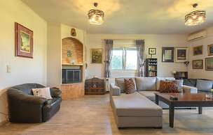 Crete Getaway 3Bd Apt w Garden and View