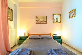 Crete Getaway 3Bd Apt w Garden and View