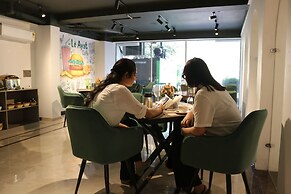 AVA Hotels & Corporates Millennium City