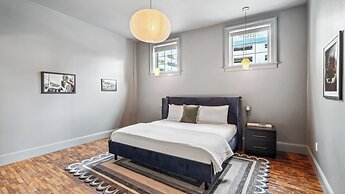 The Mary Beth Hotel & Gallery