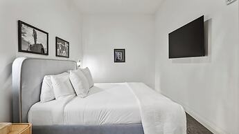 The Mary Beth Hotel & Gallery