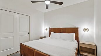 The Mary Beth Hotel & Gallery