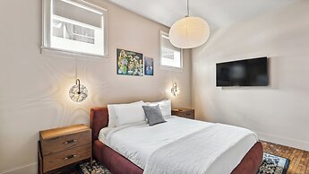 The Mary Beth Hotel & Gallery