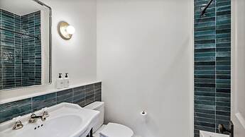 The Mary Beth Hotel & Gallery