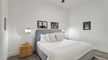 The Mary Beth Hotel & Gallery