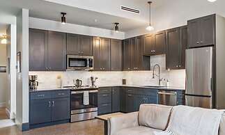 The Mary Beth Hotel & Gallery