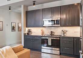 The Mary Beth Hotel & Gallery