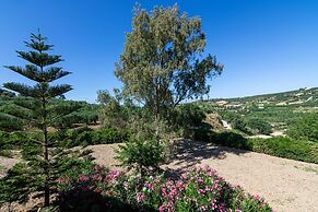 Crete Idyllic 1Bd Apt with Patio Garden