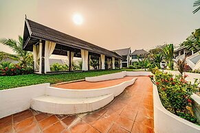 Manyo Hotel and Resort
