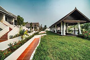 Manyo Hotel and Resort