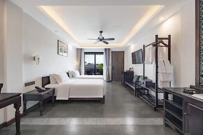 Manyo Hotel and Resort