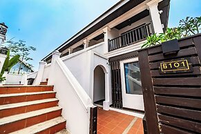 Manyo Hotel and Resort