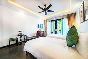 Manyo Hotel and Resort