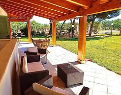 Villa Laura, Complete and Modern Furnishings, a Green Oasis by the Cit