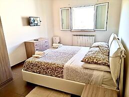 Villa Laura, Complete and Modern Furnishings, a Green Oasis by the Cit