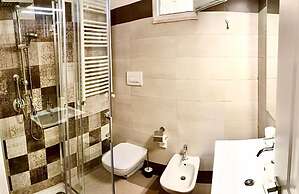 Villa Laura, Complete and Modern Furnishings, a Green Oasis by the Cit